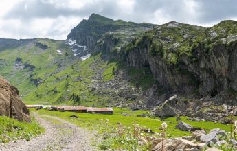 Randonnée pédestre à l’alpage et chalets de Salvadon
