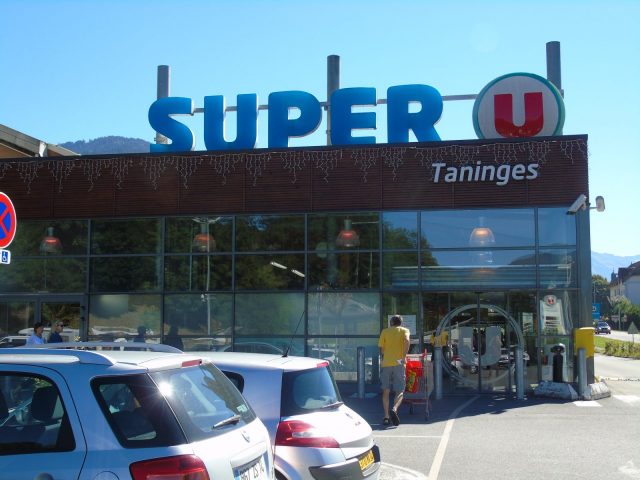 Super U