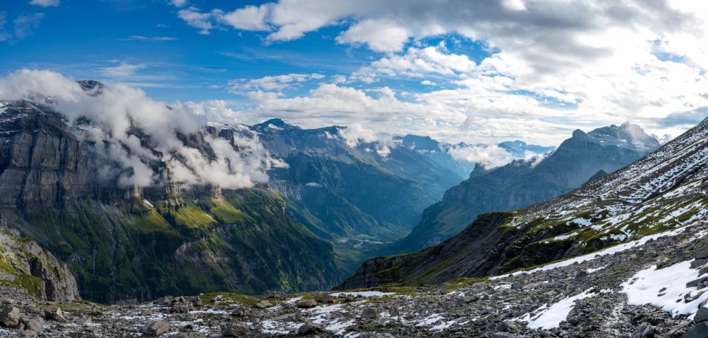 TOUR DES DENTS BLANCHES